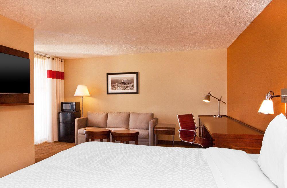 Four Points By Sheraton - San Francisco Bay Bridge Emeryville Exteriör bild