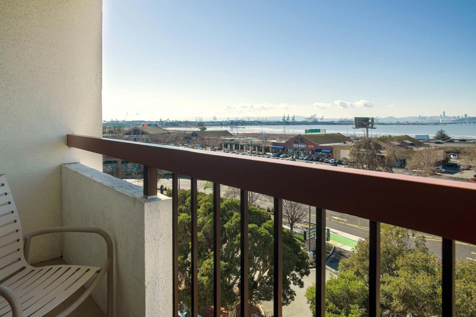 Four Points By Sheraton - San Francisco Bay Bridge Emeryville Exteriör bild