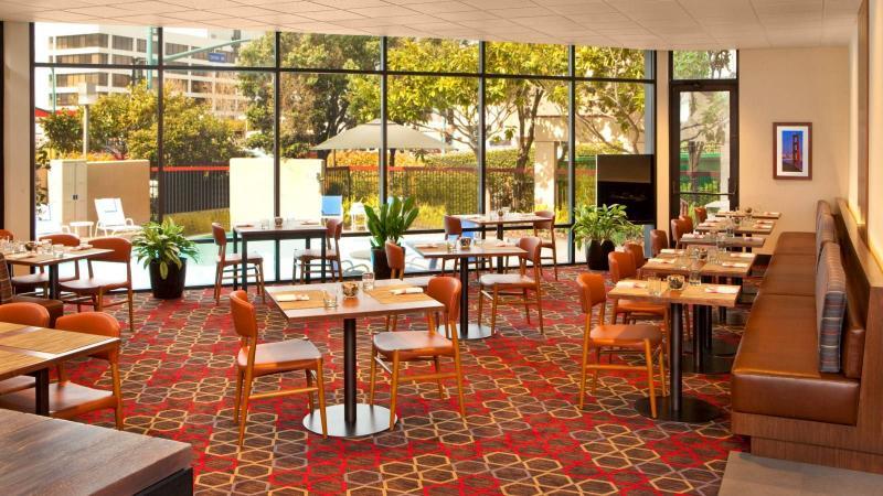 Four Points By Sheraton - San Francisco Bay Bridge Emeryville Exteriör bild